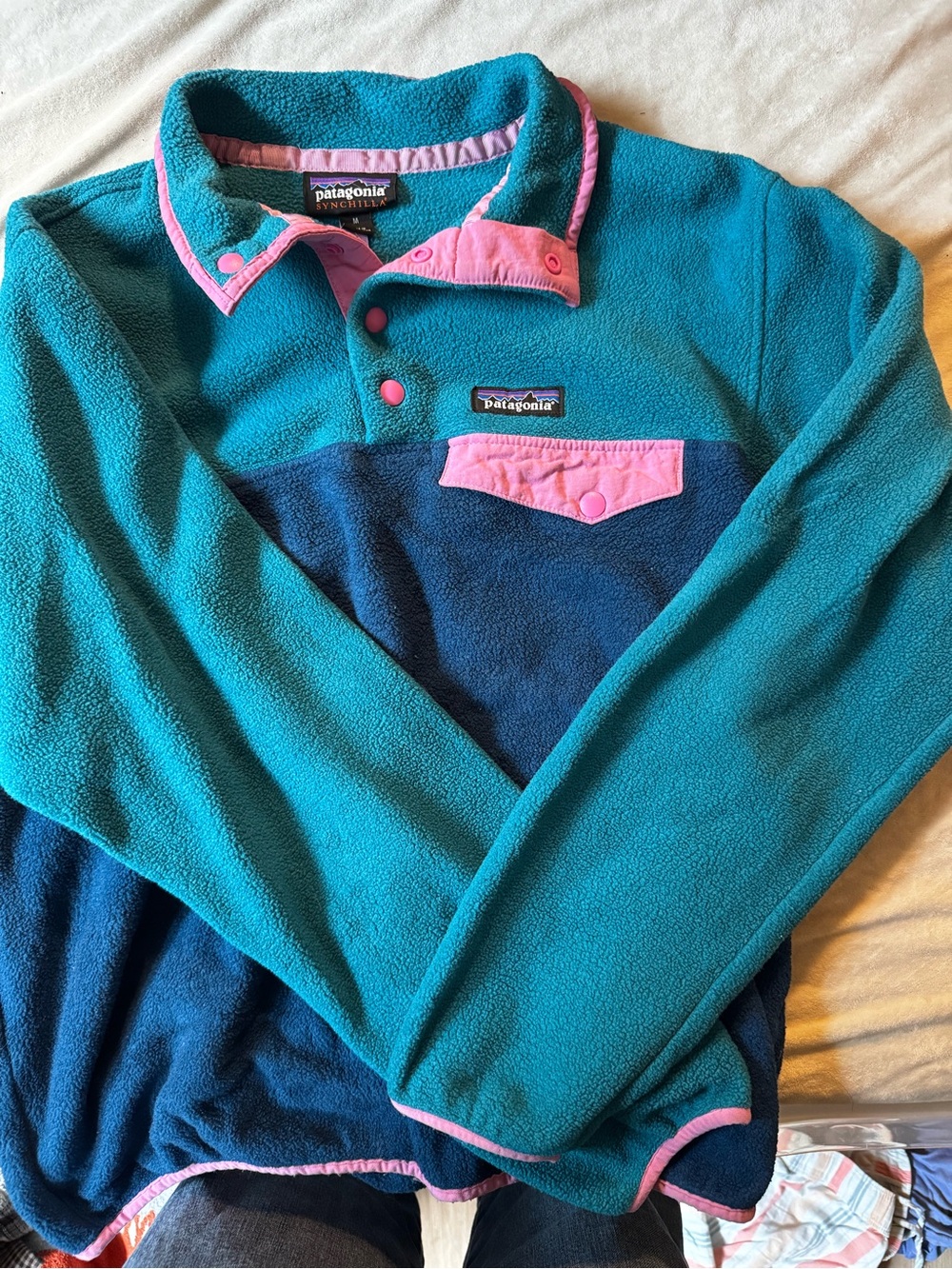 Patagonia women’s Teal, Navy & Pink Snap-T Fleece Pullover
